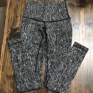 Lululemon leggings in size 4